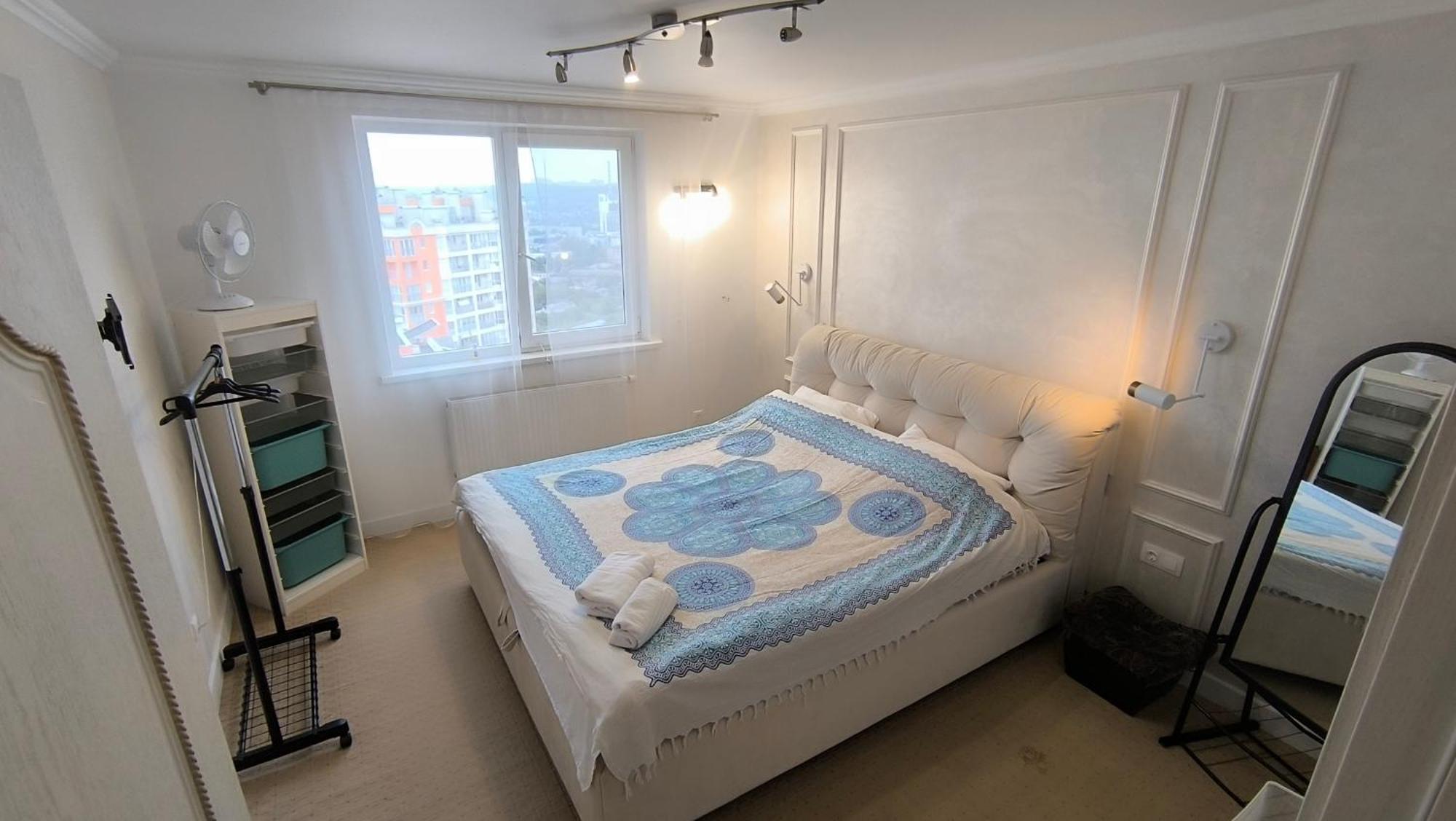 Комната С Двухместной Кроватью В Квартире С Общим Душем И Кухней, Double Room In A Guest Apartment, Camera La Cheie In Apartament Cu Dus Si Bucatarie Comuna Chisinau Bagian luar foto