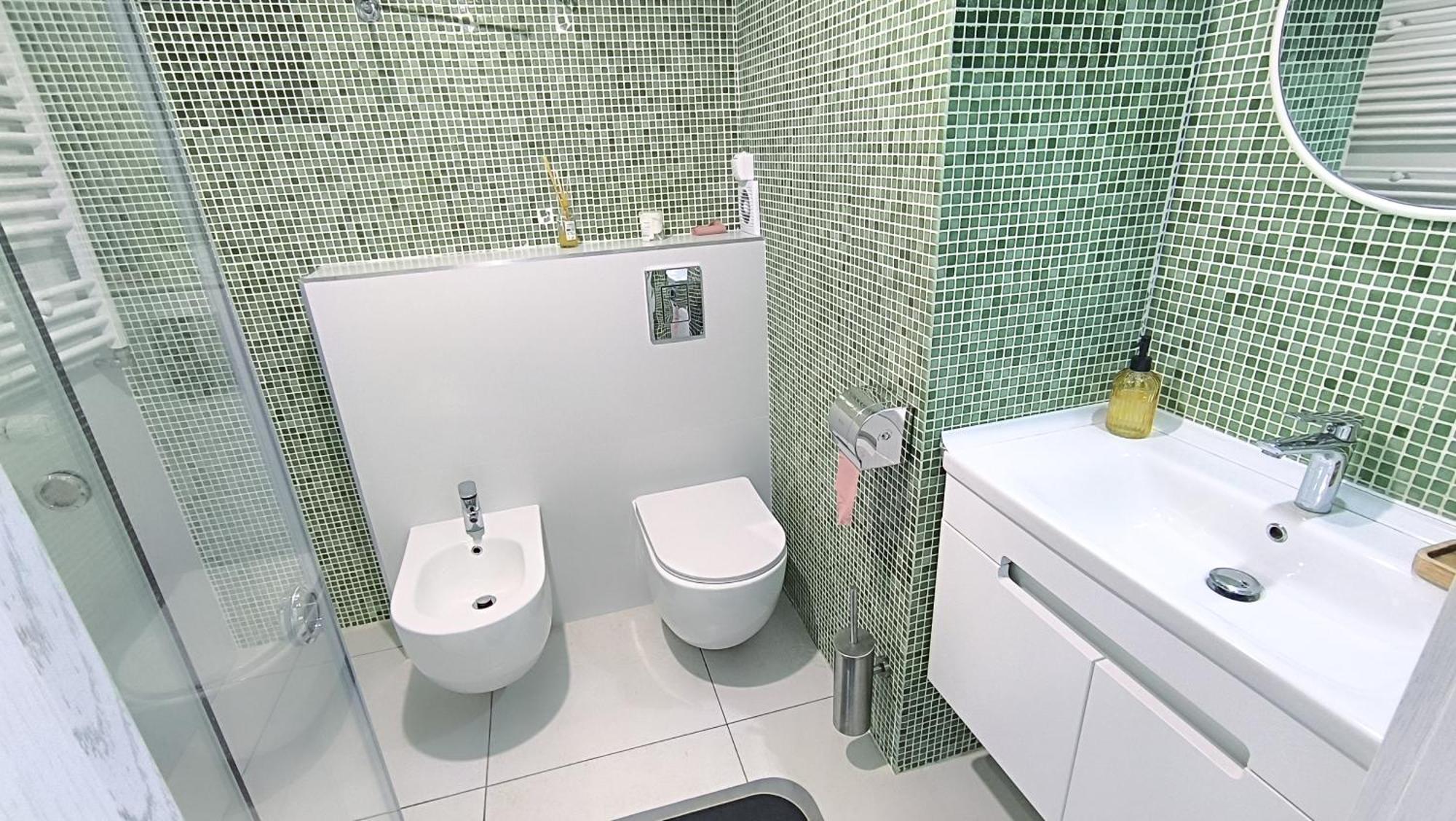 Комната С Двухместной Кроватью В Квартире С Общим Душем И Кухней, Double Room In A Guest Apartment, Camera La Cheie In Apartament Cu Dus Si Bucatarie Comuna Chisinau Bagian luar foto