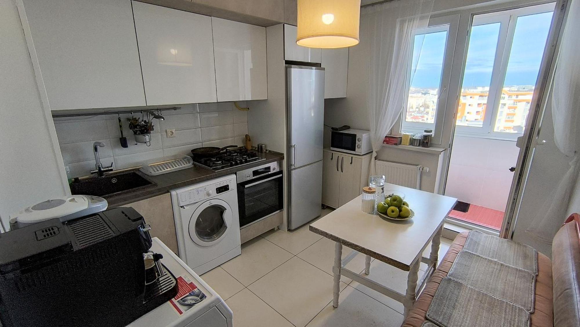 Комната С Двухместной Кроватью В Квартире С Общим Душем И Кухней, Double Room In A Guest Apartment, Camera La Cheie In Apartament Cu Dus Si Bucatarie Comuna Chisinau Bagian luar foto